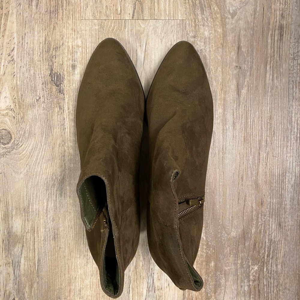 Hunter Green/Brown Size 12 Brand New Booties